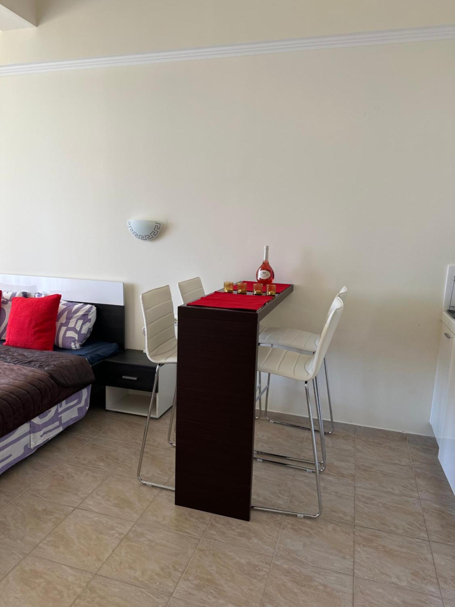 Andalusia Apartments 엘레니테 외부 사진