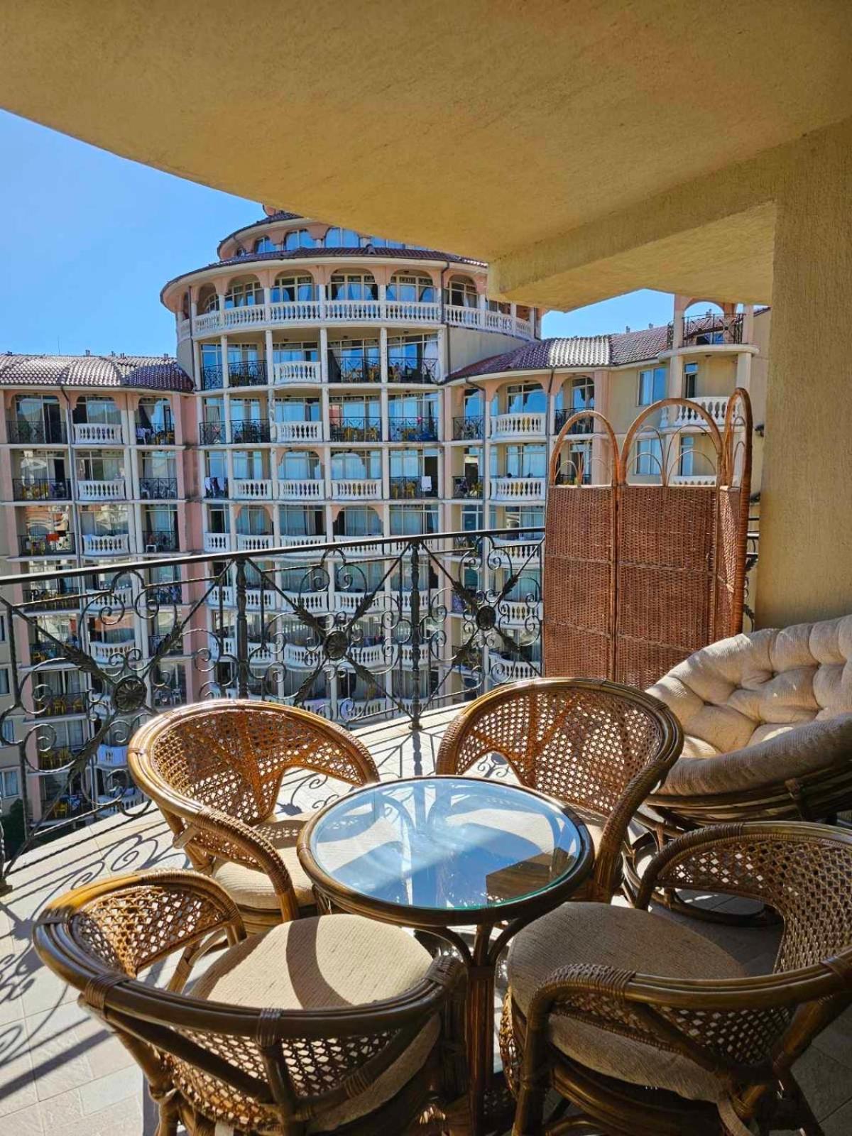 Andalusia Apartments 엘레니테 외부 사진