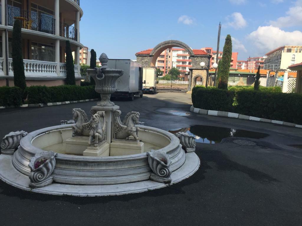 Andalusia Apartments 엘레니테 외부 사진